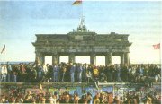 Падение Берлинской стены Падение Берлинской стены