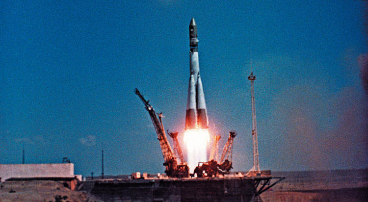 Взлёт ракеты-носителя утром 12 апреля 1961 года