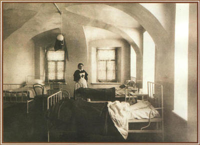 В 1779 году при Обуховской больнице была открыта первая русская психиатрическая лечебница