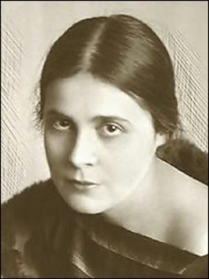 В 1891 году в Москве родилась муза Маяковского Лиля Юрьевна Брик