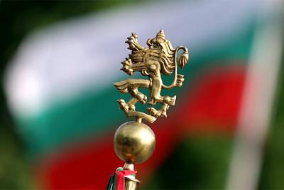 В 1908 году Болгария объявила независимость от Османской империи