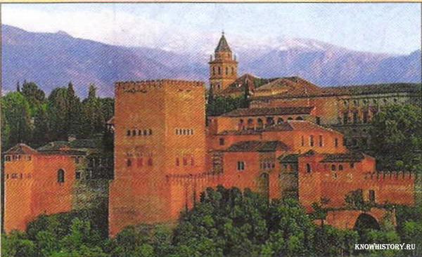 Дворец Альгамбра близ Гранады