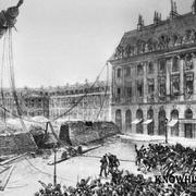 В 1870 году по решению Парижской Коммуны была снесена знаменитая Вандомская колонна