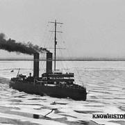 В 1898 году на воду был спущен ледокол "Ермак"