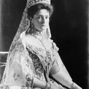 В 1894 году в Дармштадте наследник русского престола Николай II был помолвлен с Алисой Гессенской
