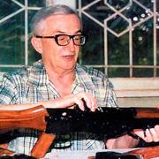 15 ноября в 1922 году родился известный конструктор оружия Игорь Яковлевич Стечкин