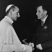 В 1966 году министр иностранных дел СССР Андрей Громыко отправился в Ватикан на встречу с Павлом VI
